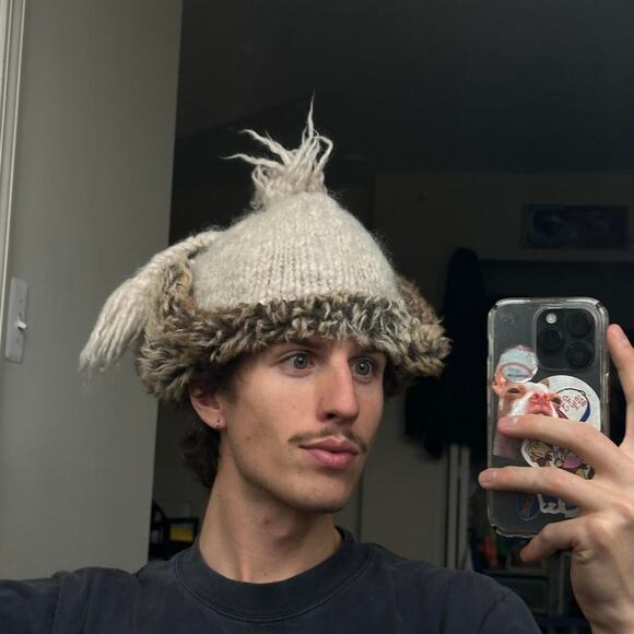 Vintage Y2K Fur American Eagle Ushanka Trapper Hat Beanie main image 6